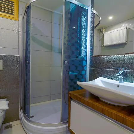 Appartamento Modern And Central Duplex Apartment With Garden Near Beach In Antalya *