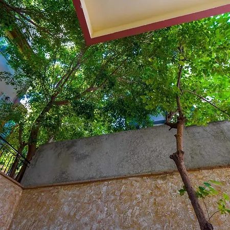 Appartamento Modern And Central Duplex Apartment With Garden Near Beach In Antalya *